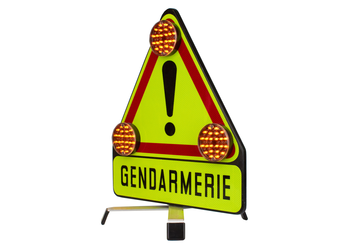 AK14 floor-mounted triangle with cross-beam feet